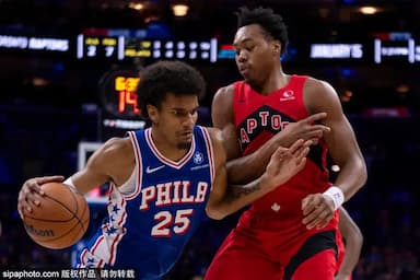 伊曼纽尔-奎克利在猛龙迎来爆发，尼克斯球迷心碎不已_比赛_季后赛_投篮